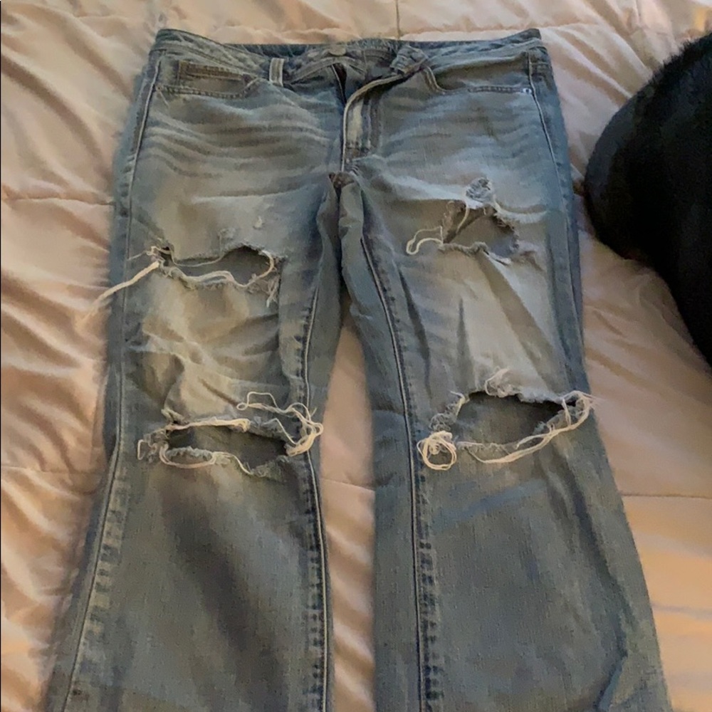 Light wash jeans
